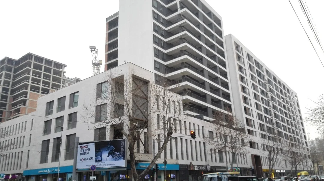 Axis Palace 2