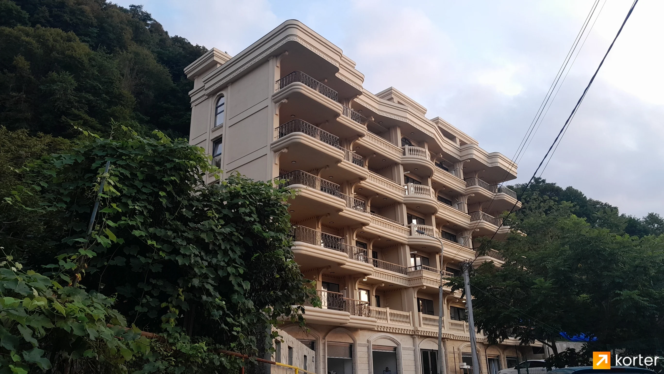 Elite Family Residence
