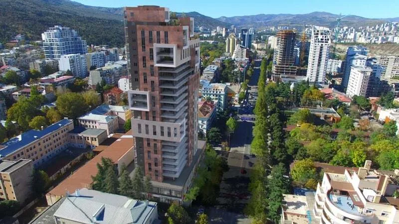 Hausart Plaza