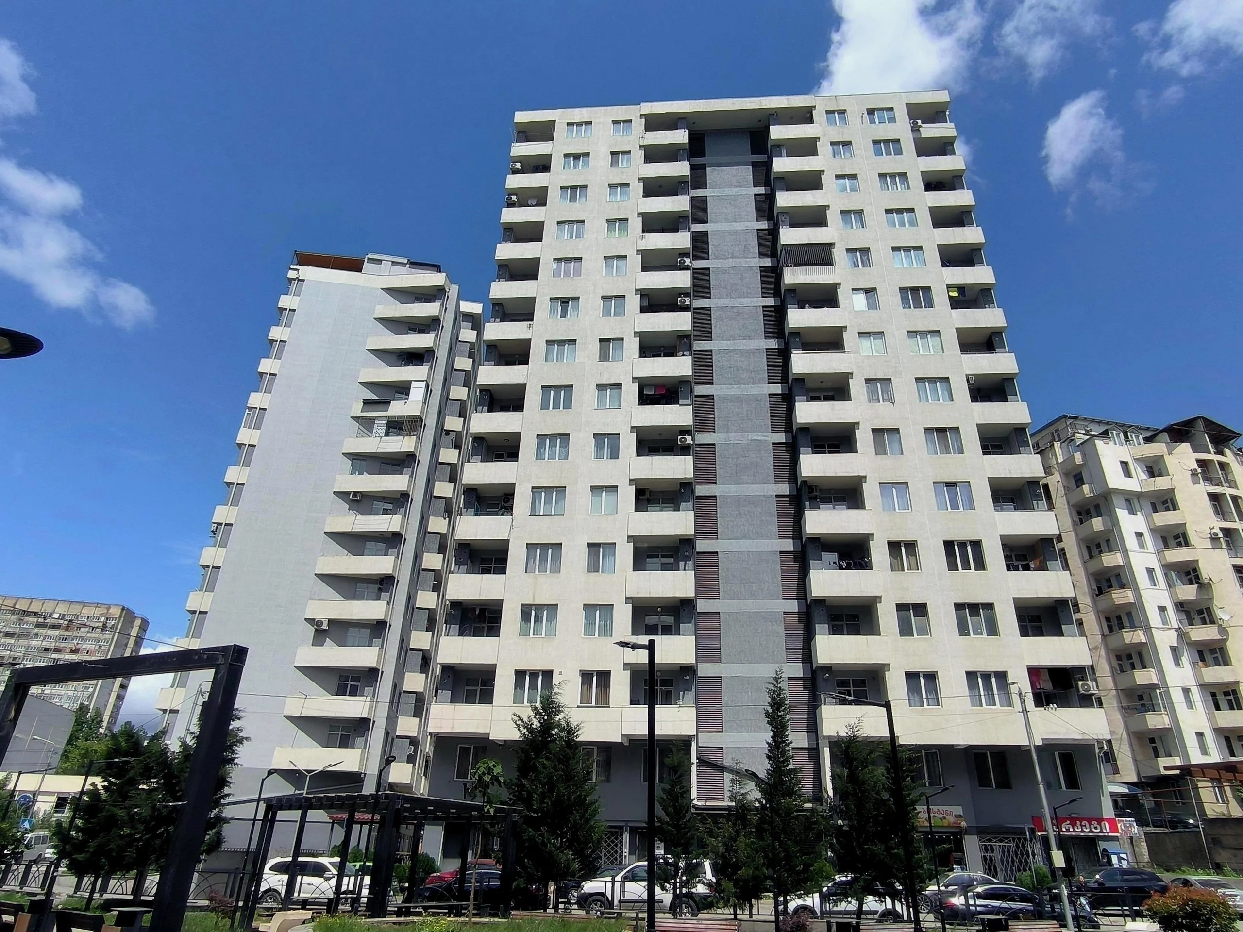 თეიმურაზ ბოჭორიშვილის I ჩიხი, 11ა, 11ბ, 11გ